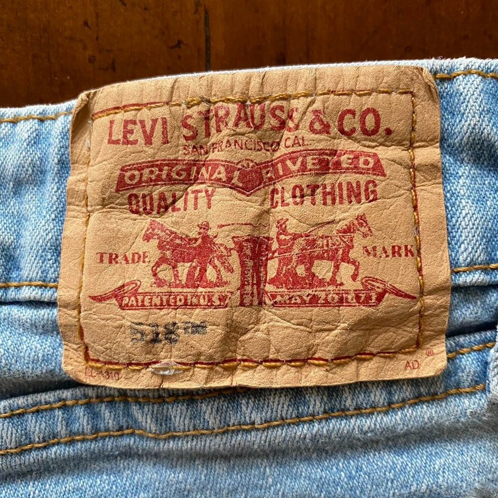 Vintage Levi's 518 Jeans Women Size Medium
